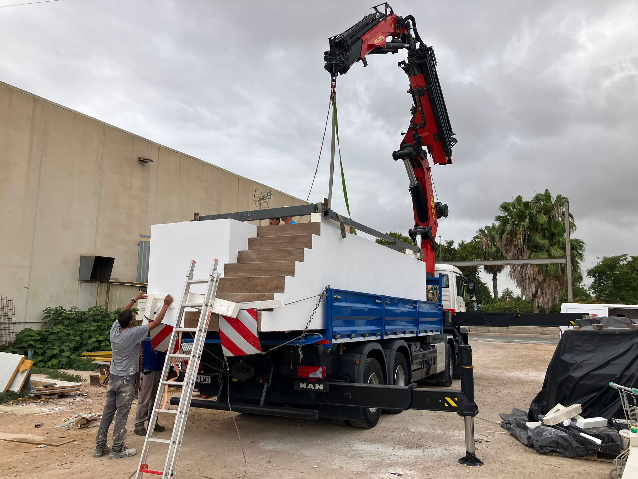 WhatsApp Image 2024-06-28 at 19.43.10 (1)